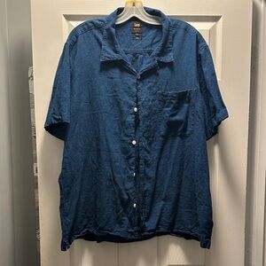 Lee Men's Deep Blue Button Down Shirt